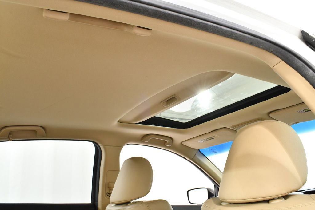 Used 2011 Honda Accord EX-L image 18