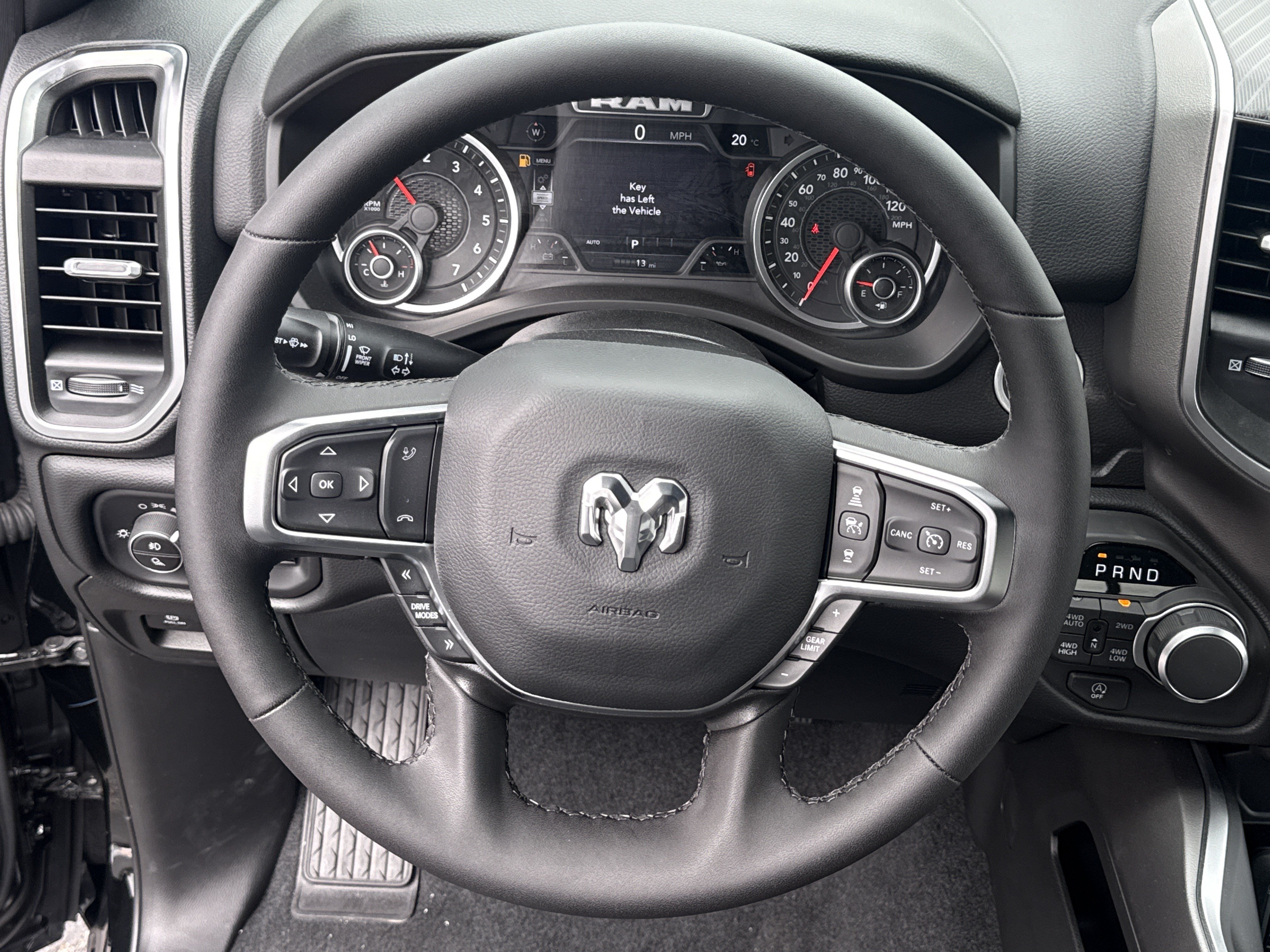 New 2026 RAM 1500 Big Horn AWD/4WD image 16