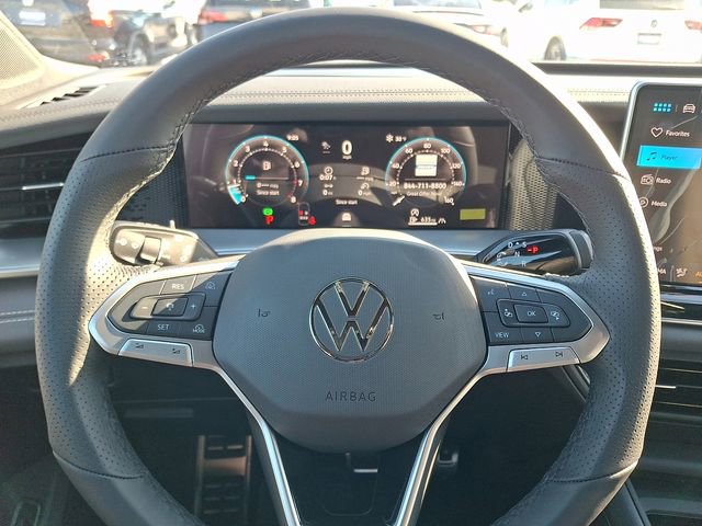 New 2026 Volkswagen Tiguan SE R-Line image 10