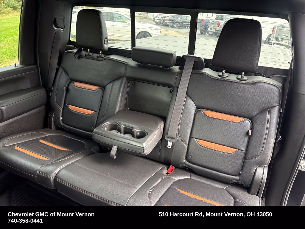 Used 2022 GMC Sierra 2500 AT4 w/ AT4 Premium Plus Package AWD/4WD image 29
