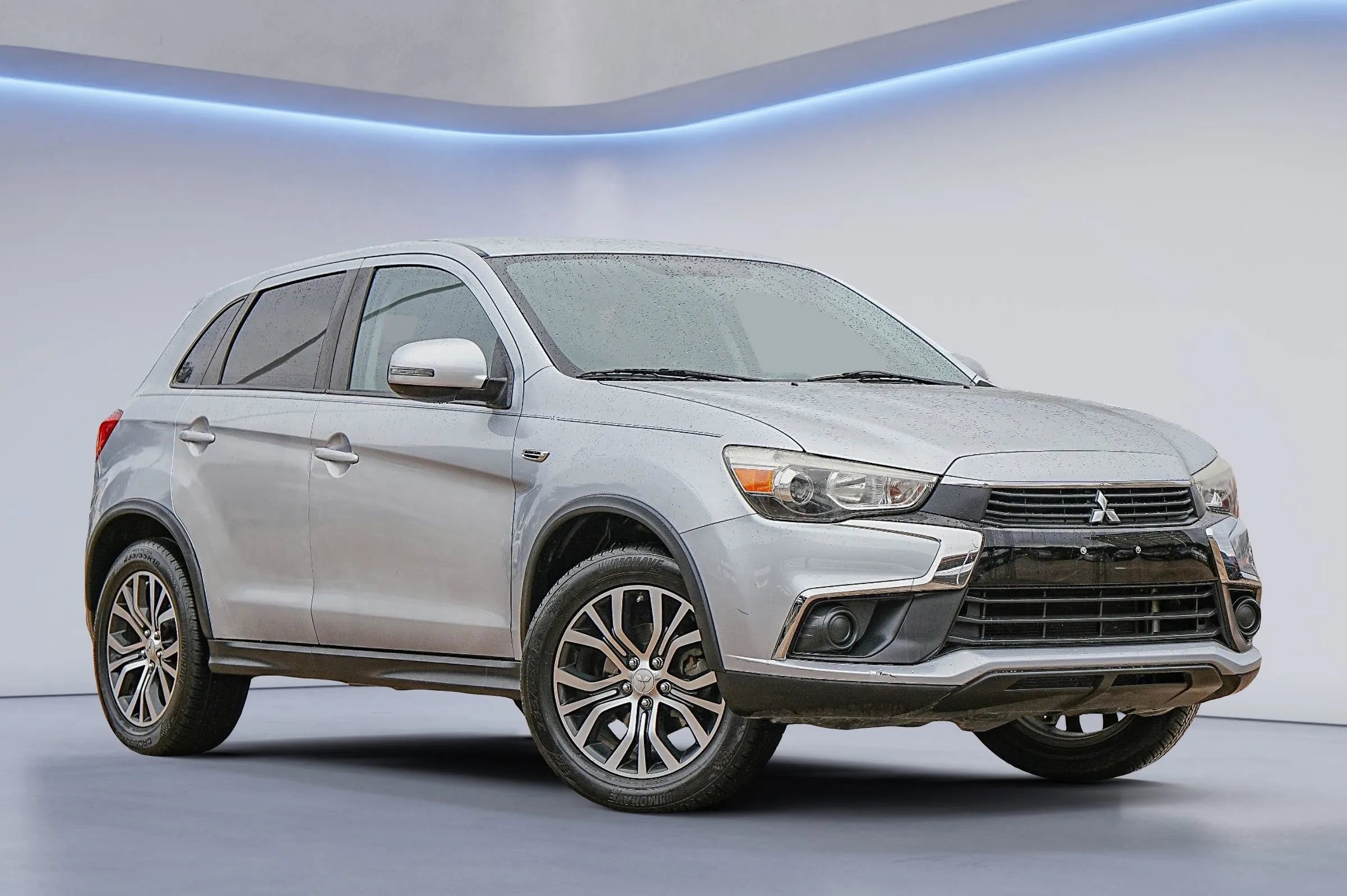 Used 2017 Mitsubishi Outlander Sport ES image 1