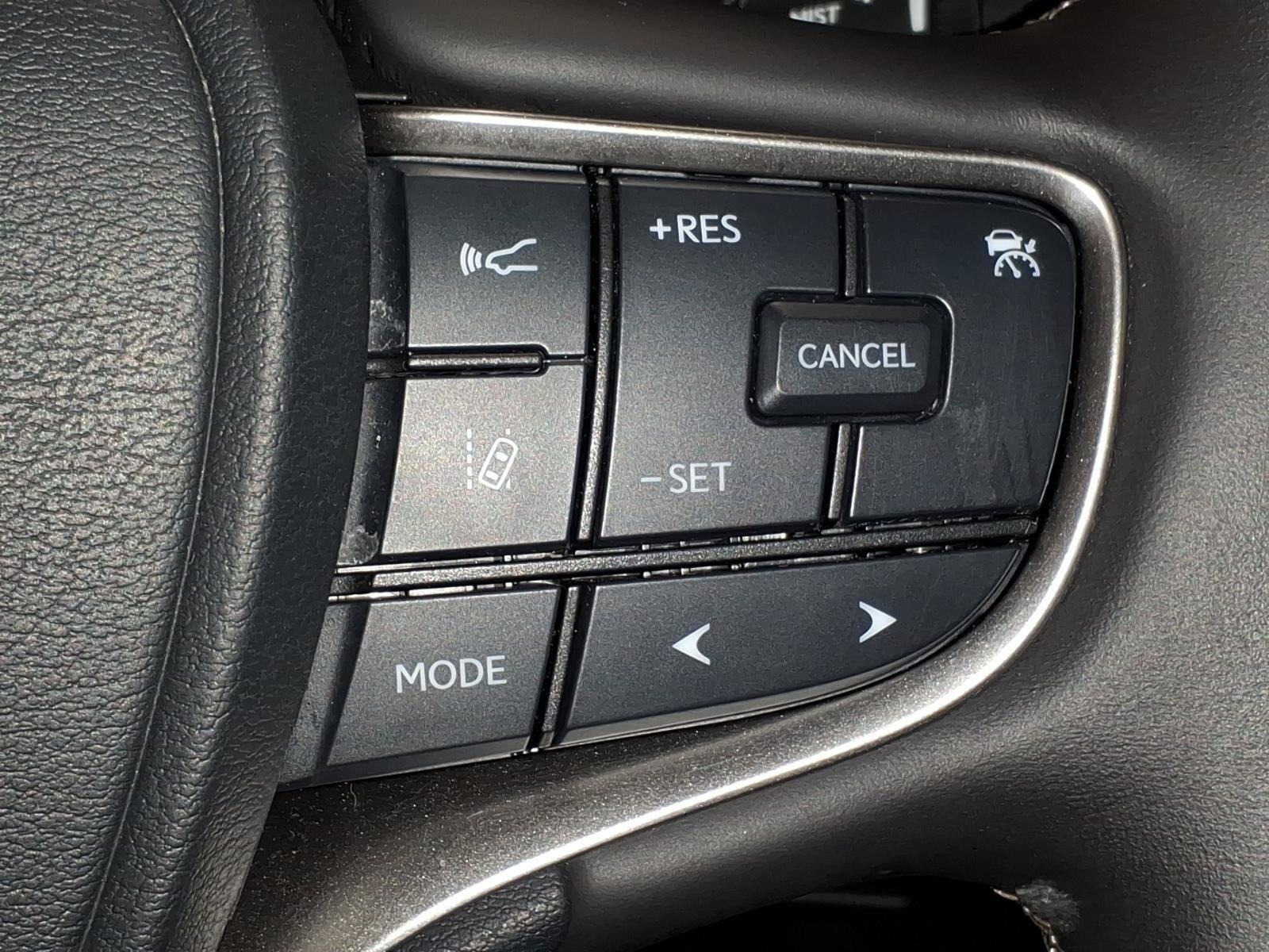 Certified 2022 Lexus UX 250h w/ Premium Package AWD/4WD image 10