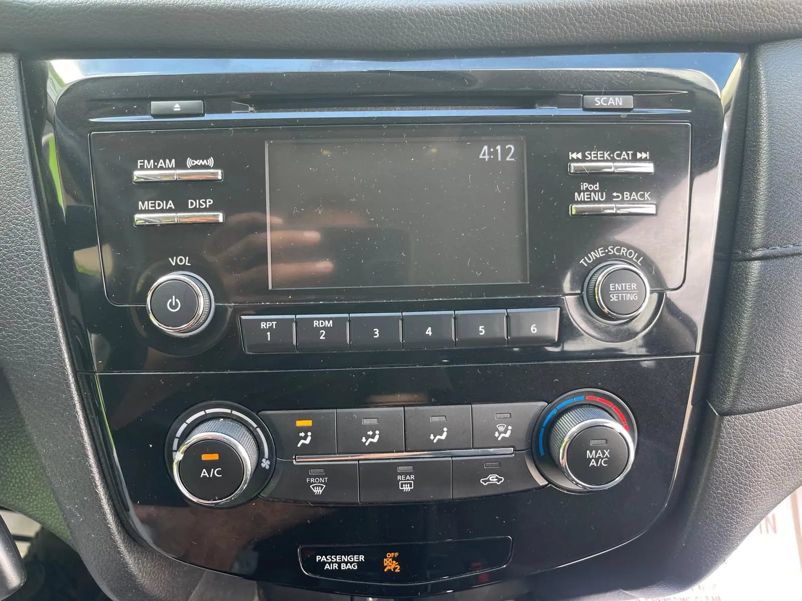 Used 2017 Nissan Rogue S AWD/4WD image 21