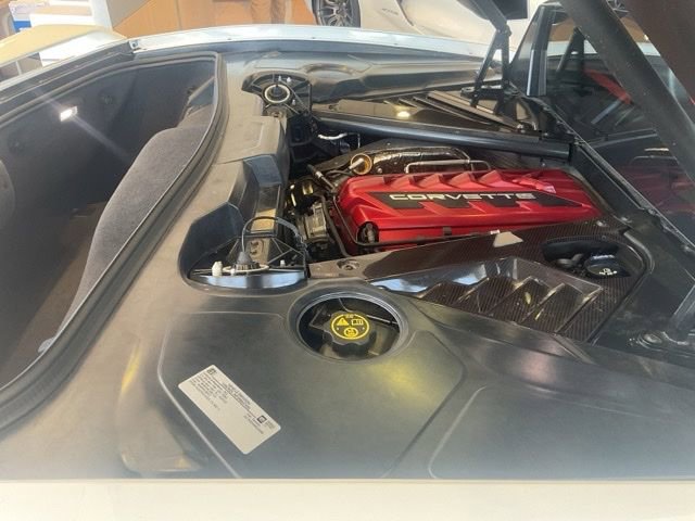 Certified 2021 Chevrolet Corvette Stingray Preferred Cpe w/ Z51 Performance Package RWD image 32