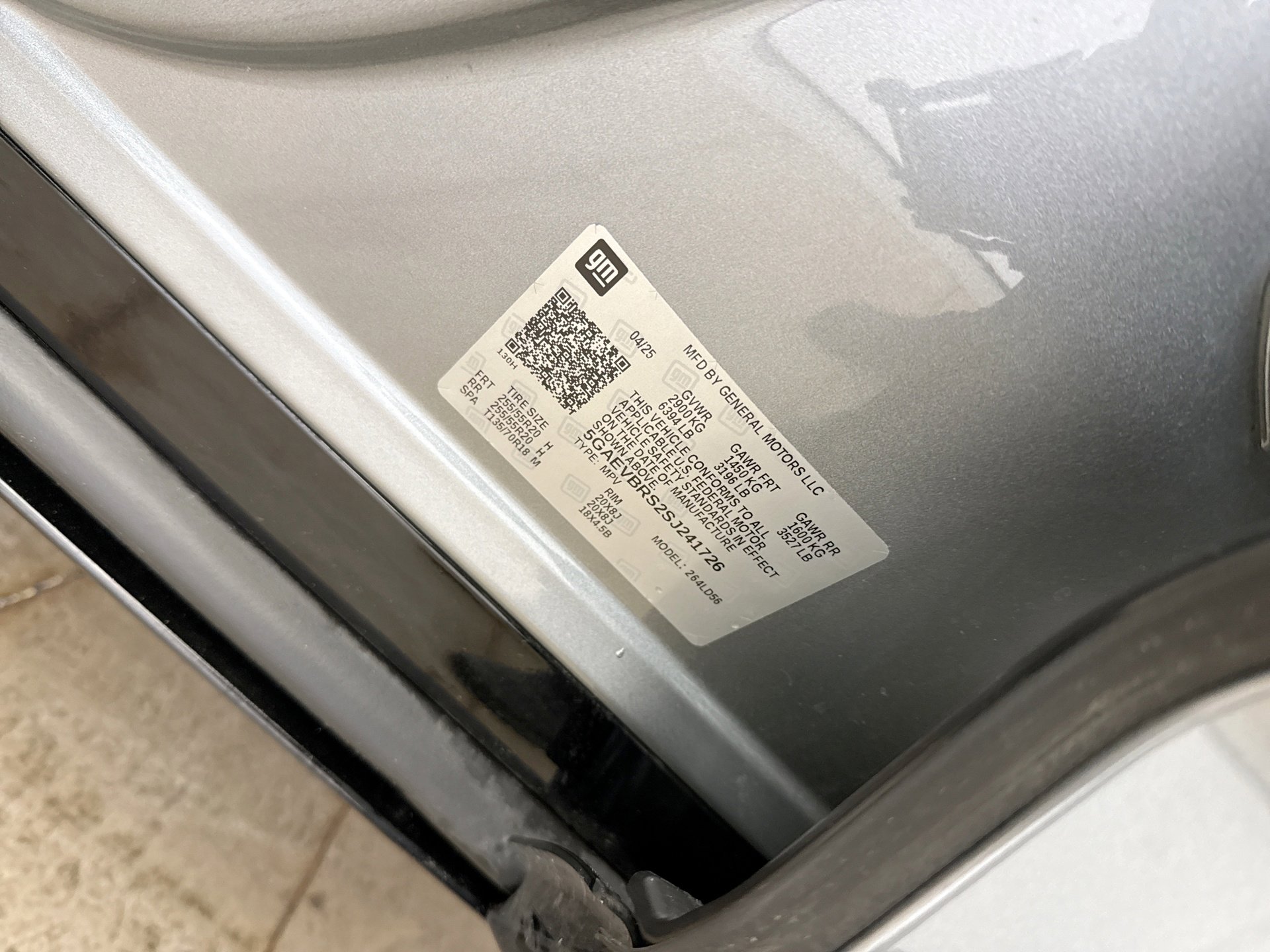 Used 2025 Buick Enclave Sport Touring image 21