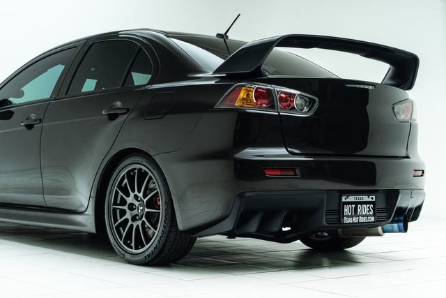 Used 2014 Mitsubishi Lancer Evolution GSR image 21