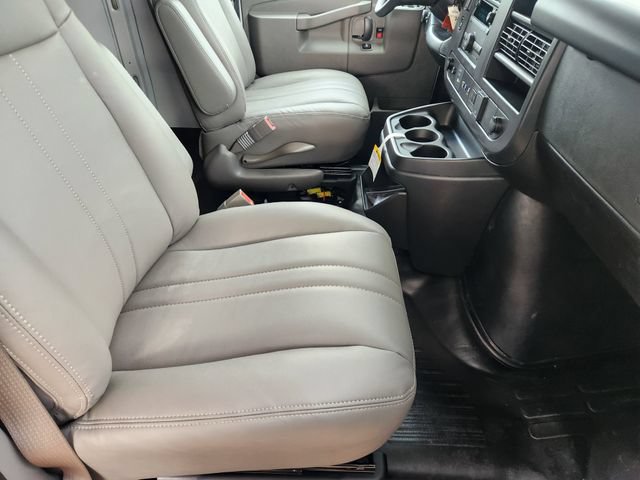 New 2025 Chevrolet Express 2500 Extended RWD image 17
