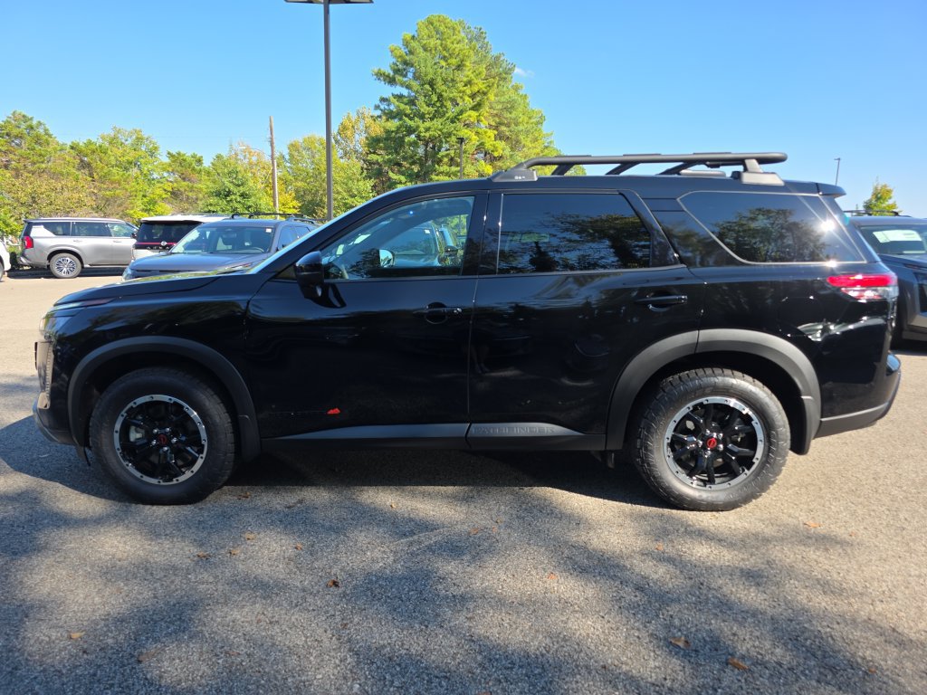 New 2026 Nissan Pathfinder Rock Creek AWD/4WD image 9