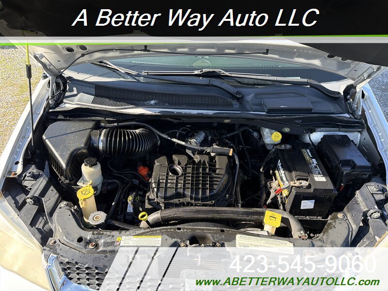 Used 2012 Dodge Grand Caravan American Value Package image 14