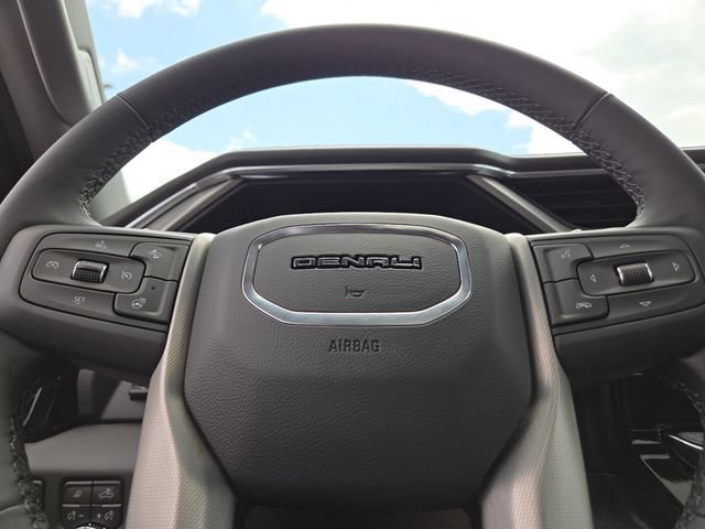 New 2026 GMC Sierra 1500 Denali w/ Denali Reserve Package AWD/4WD image 31
