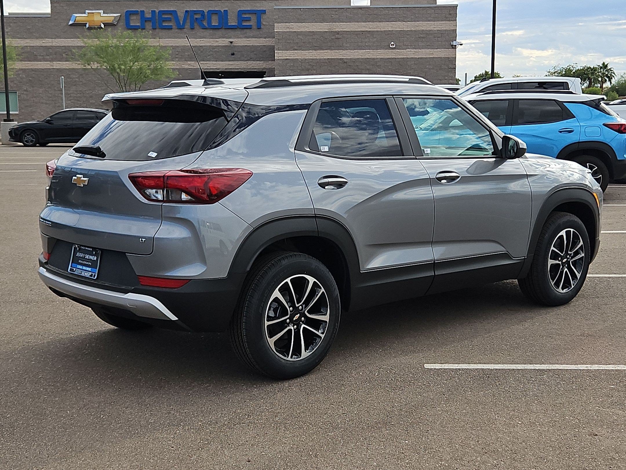 New 2026 Chevrolet TrailBlazer LT FWD image 8