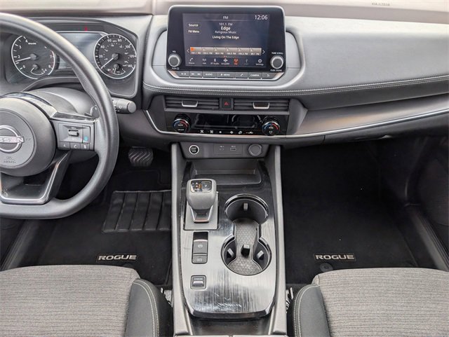 Used 2023 Nissan Rogue SV image 7
