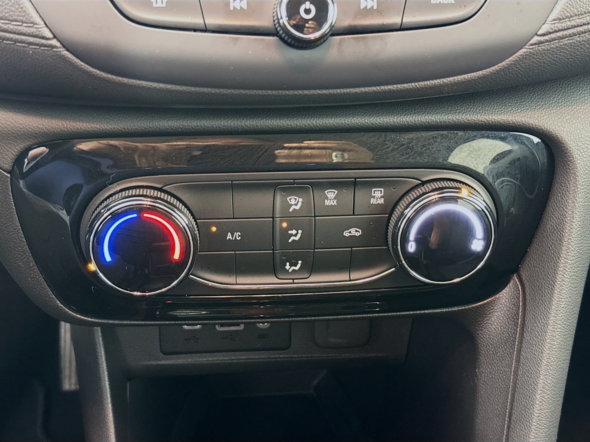 Used 2022 Buick Encore GX Preferred FWD image 16