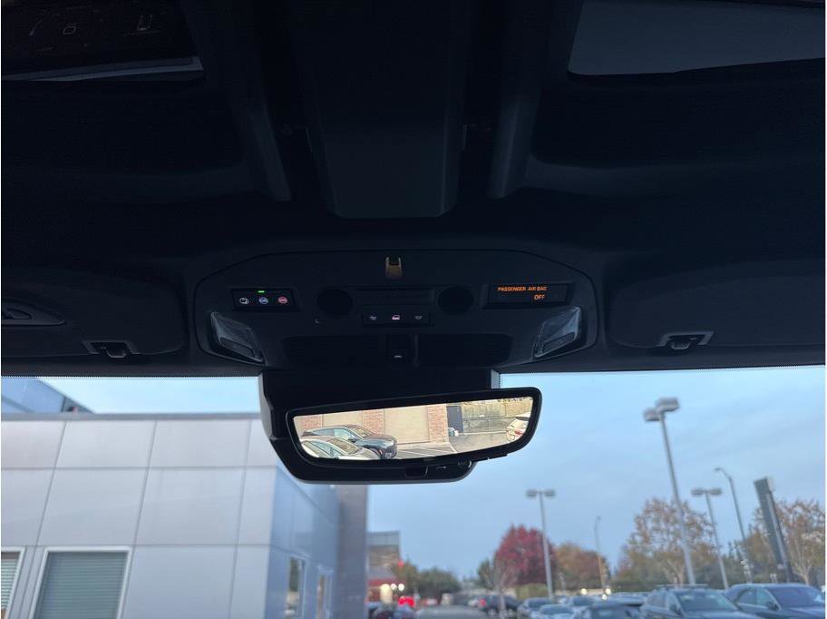 Used 2024 GMC Hummer EV 2X w/ Extreme Off-Road Package image 26