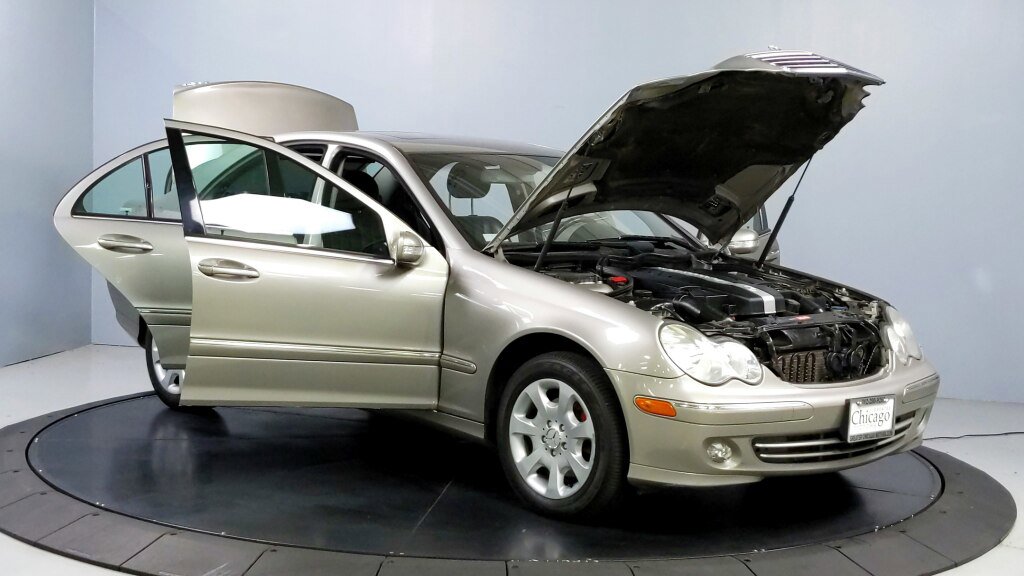 Used 2005 Mercedes-Benz C 320 4MATIC Sedan image 16