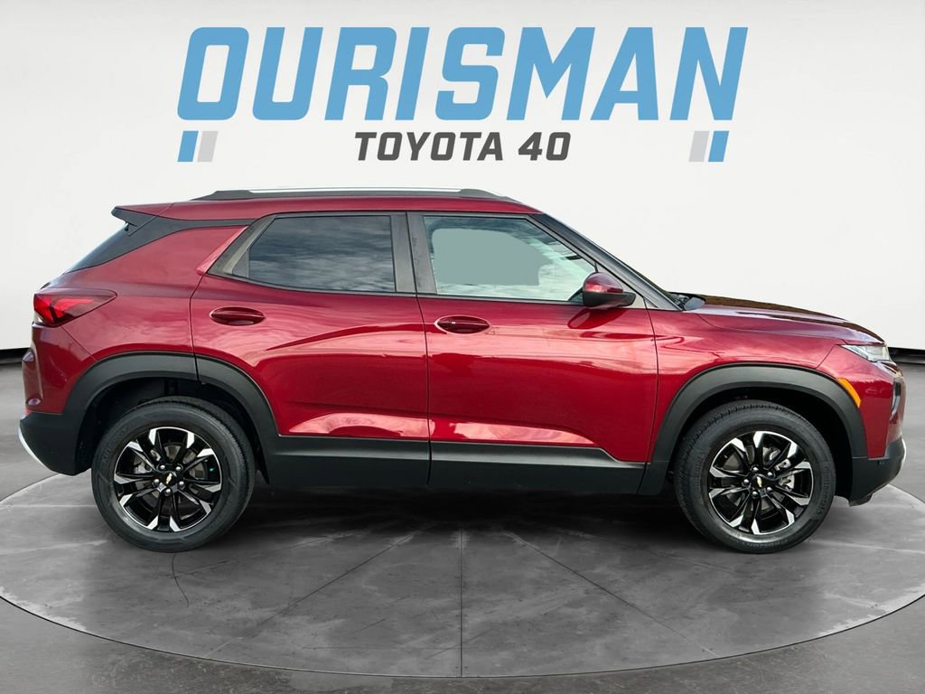 Used 2022 Chevrolet TrailBlazer LT w/ Driver Confidence Package image 8