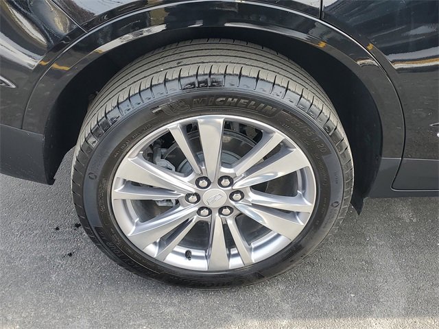 Certified 2023 Cadillac XT5 Premium Luxury w/ LPO, Floor Liner Package image 6