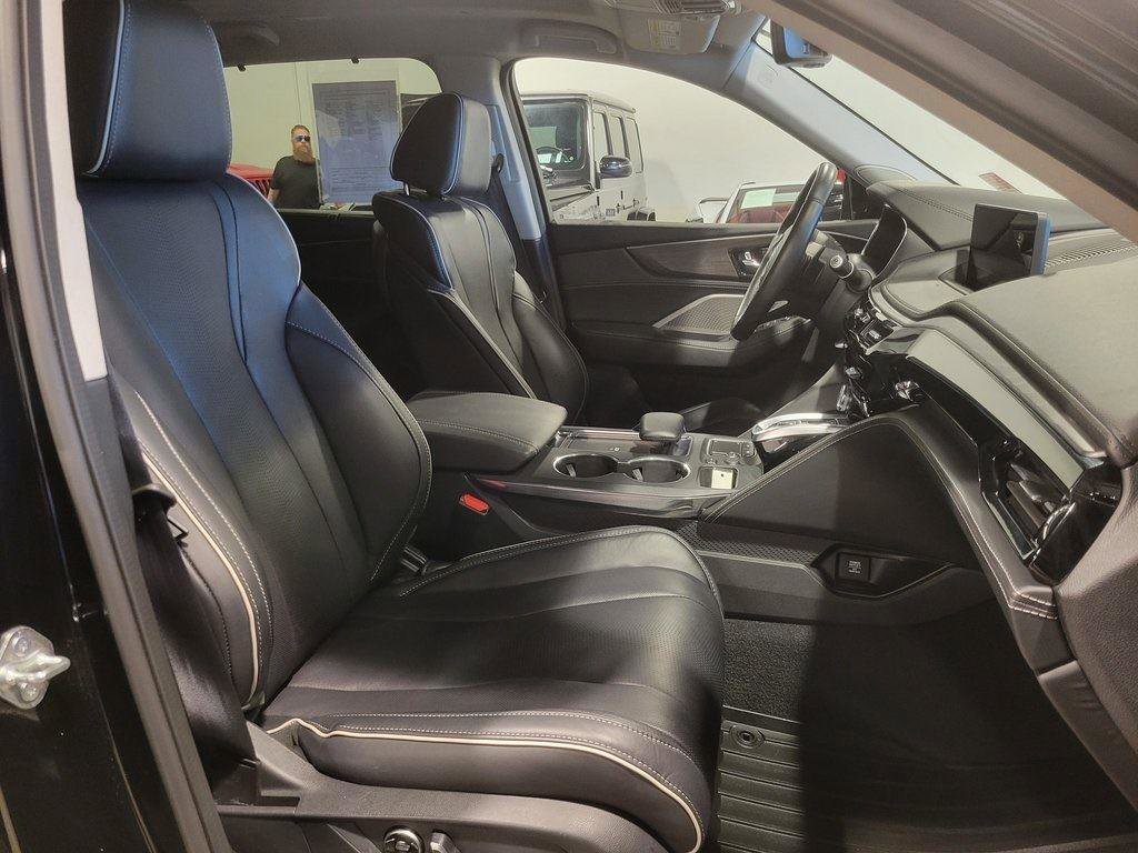 Used 2023 Acura MDX SH-AWD w/ Advance Package image 30
