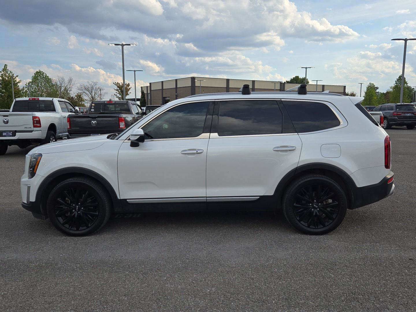 Used 2021 Kia Telluride S AWD/4WD image 4