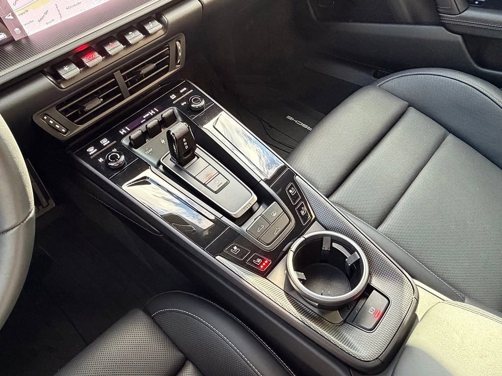 Certified 2025 Porsche 911 Carrera image 16