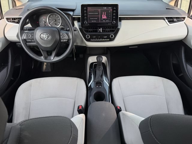 Used 2021 Toyota Corolla LE w/ Carpet Mat Package (TMS) FWD image 11