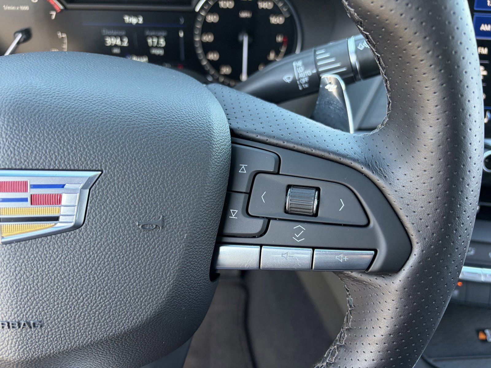 Used 2025 Cadillac CT4 Sport RWD image 26