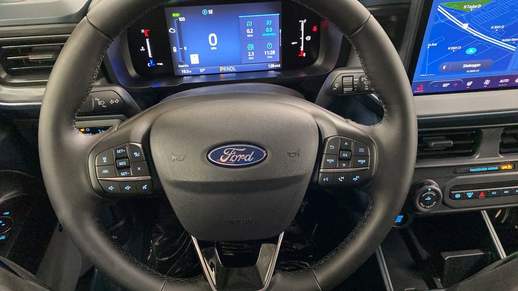 New 2026 Ford Maverick Lariat image 16