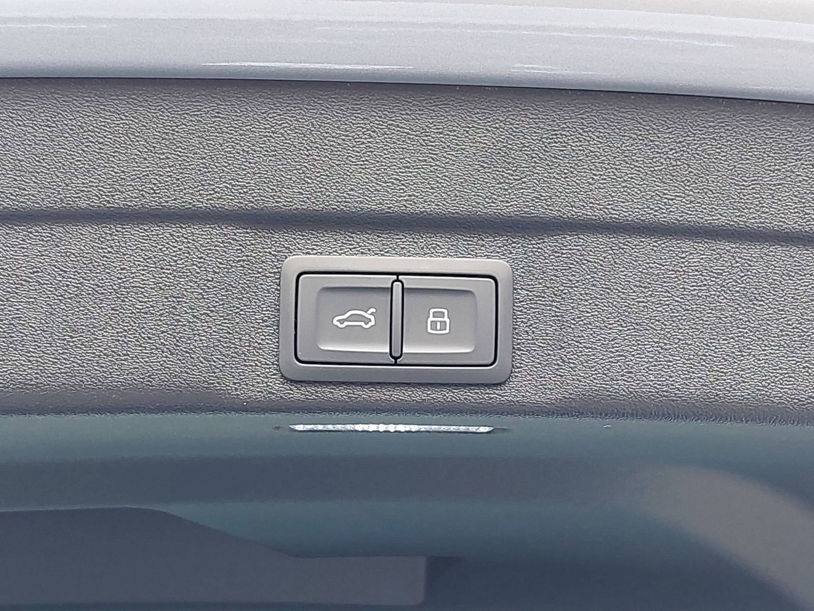 New 2025 Audi A5 2.0T Premium image 13