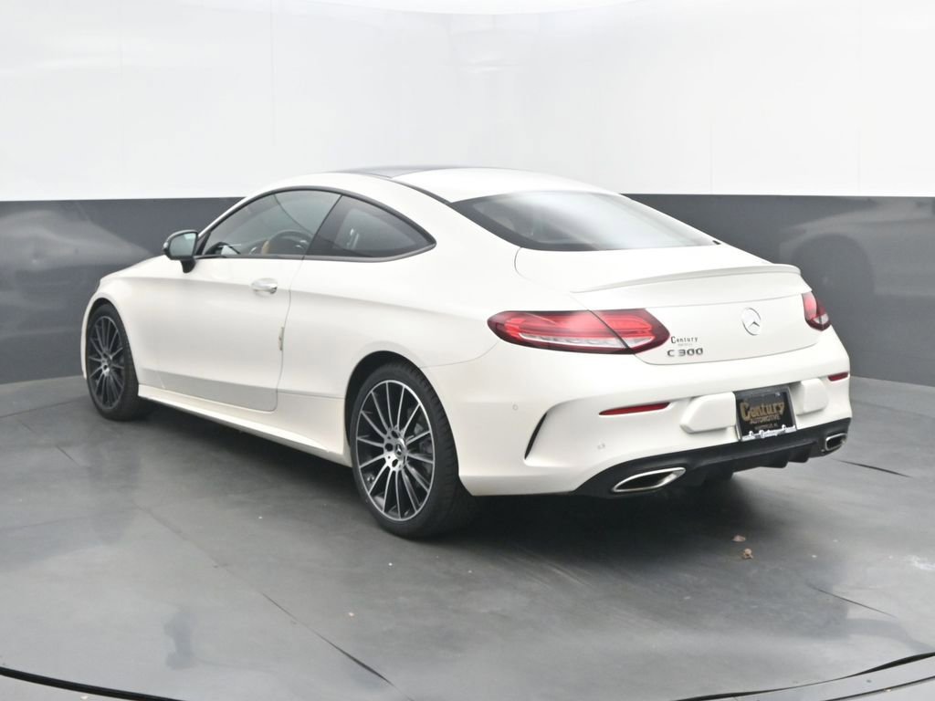 Used 2022 Mercedes-Benz C 300 Coupe image 3