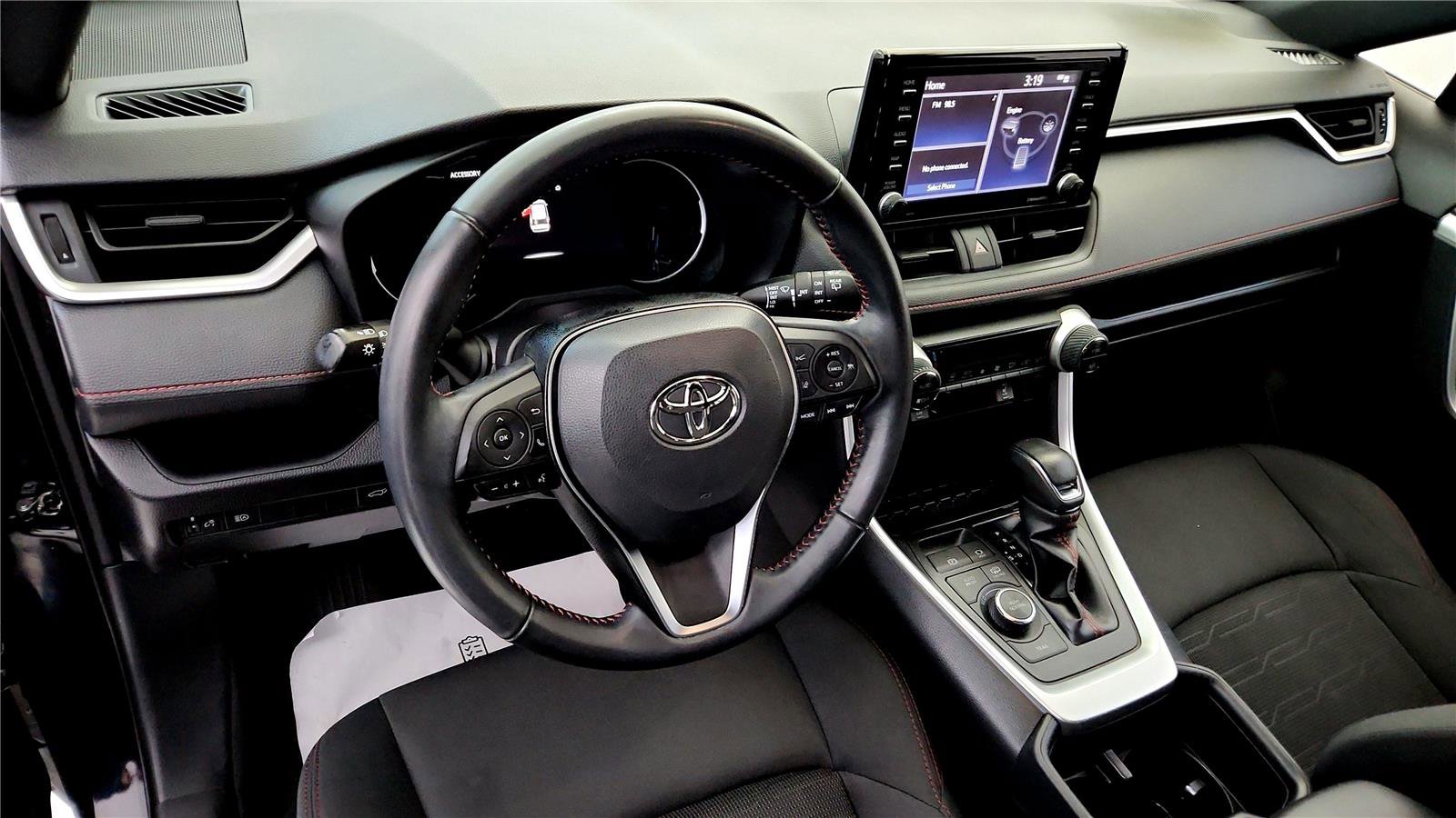 Certified 2022 Toyota RAV4 SE image 36