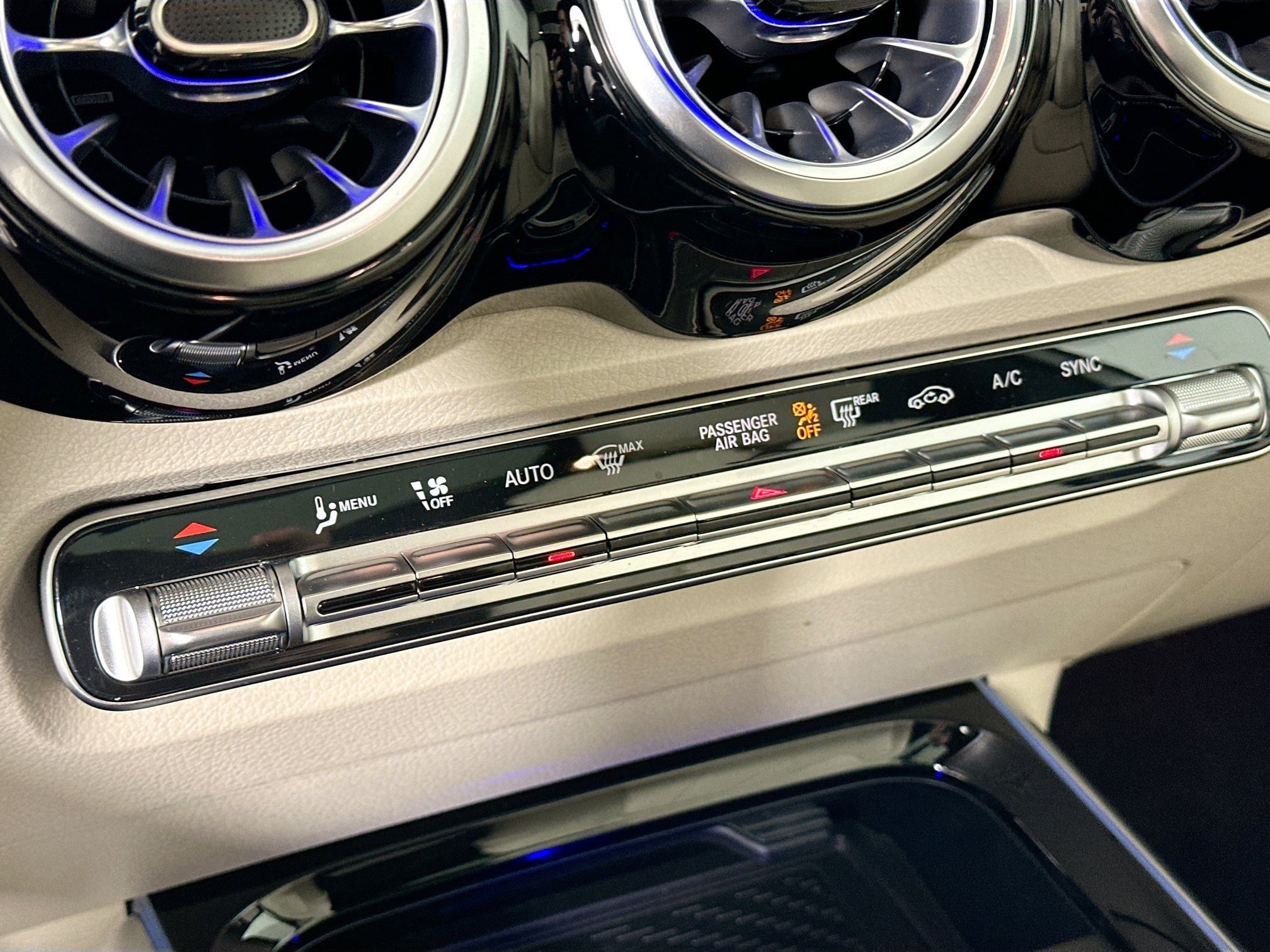 Certified 2026 Mercedes-Benz GLB 250 4MATIC image 20