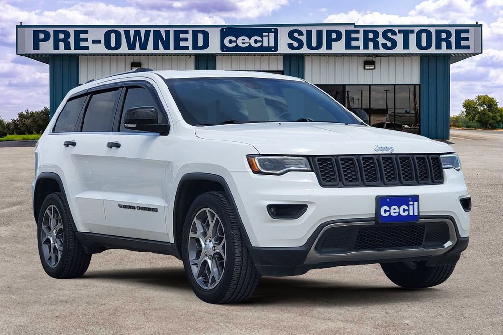 Used 2022 Jeep Grand Cherokee Limited w/ Tech Group RWD image 1