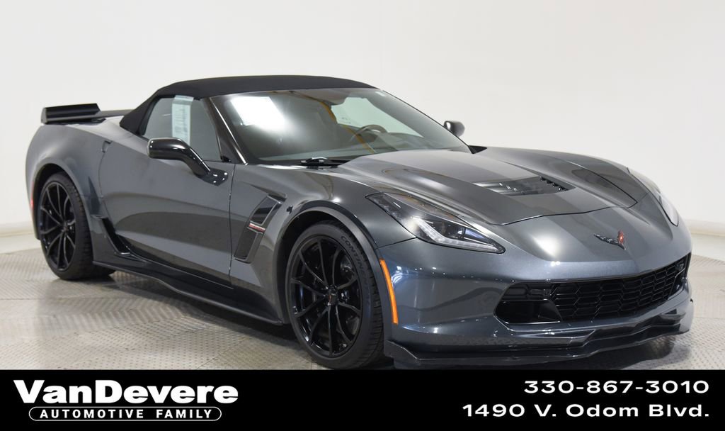 Used 2019 Chevrolet Corvette Grand Sport RWD image 1