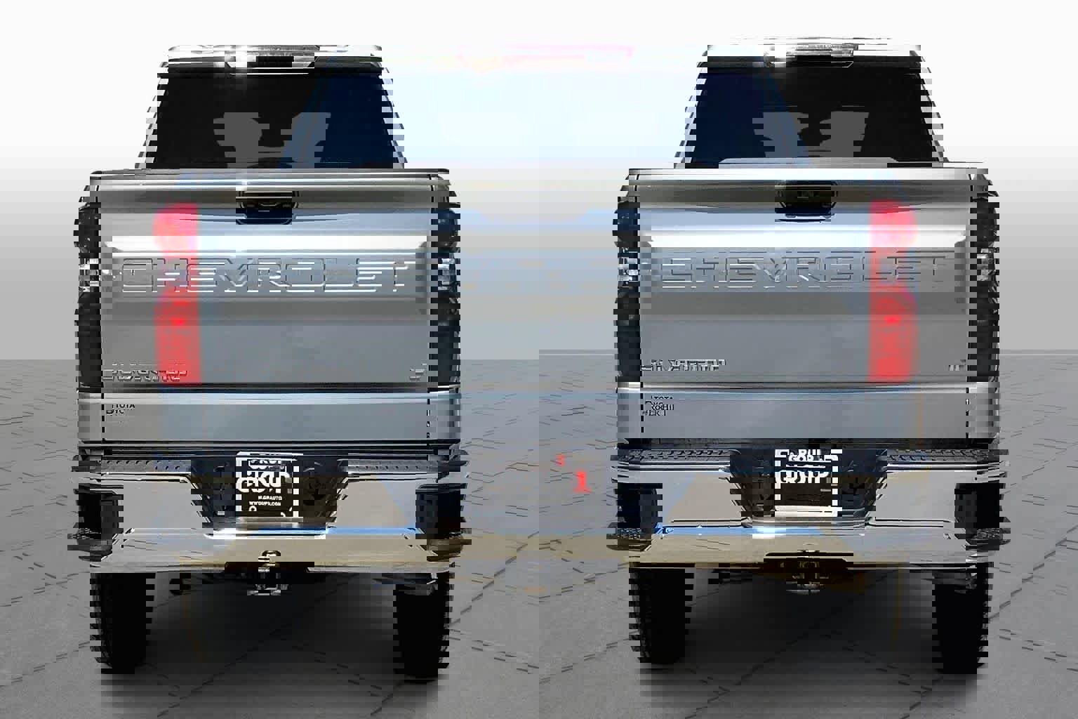 Used 2025 Chevrolet Silverado 1500 LT image 5