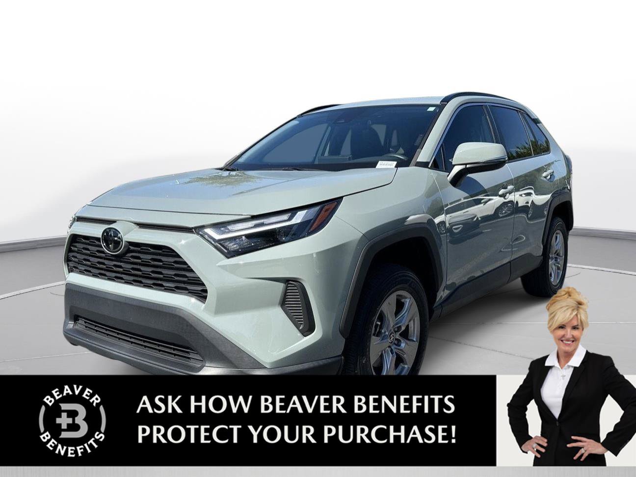 Used 2023 Toyota RAV4 XLE w/ Convenience Package FWD image 1