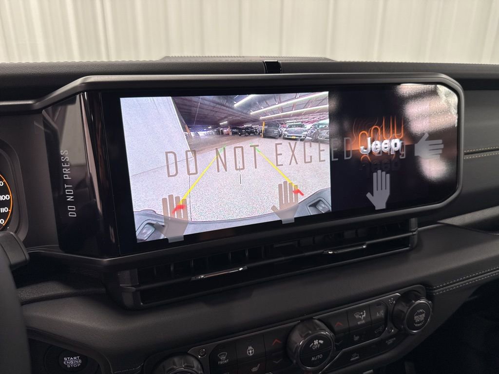 New 2026 Jeep Gladiator Sport image 22