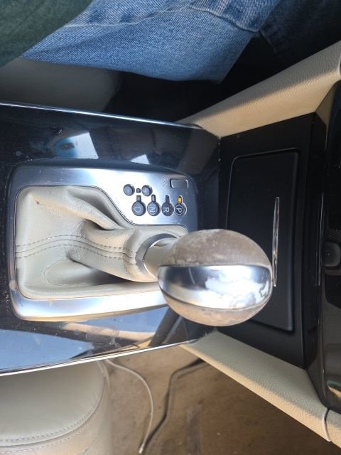 Used 2012 INFINITI FX35 AWD w/ Premium Pkg image 34