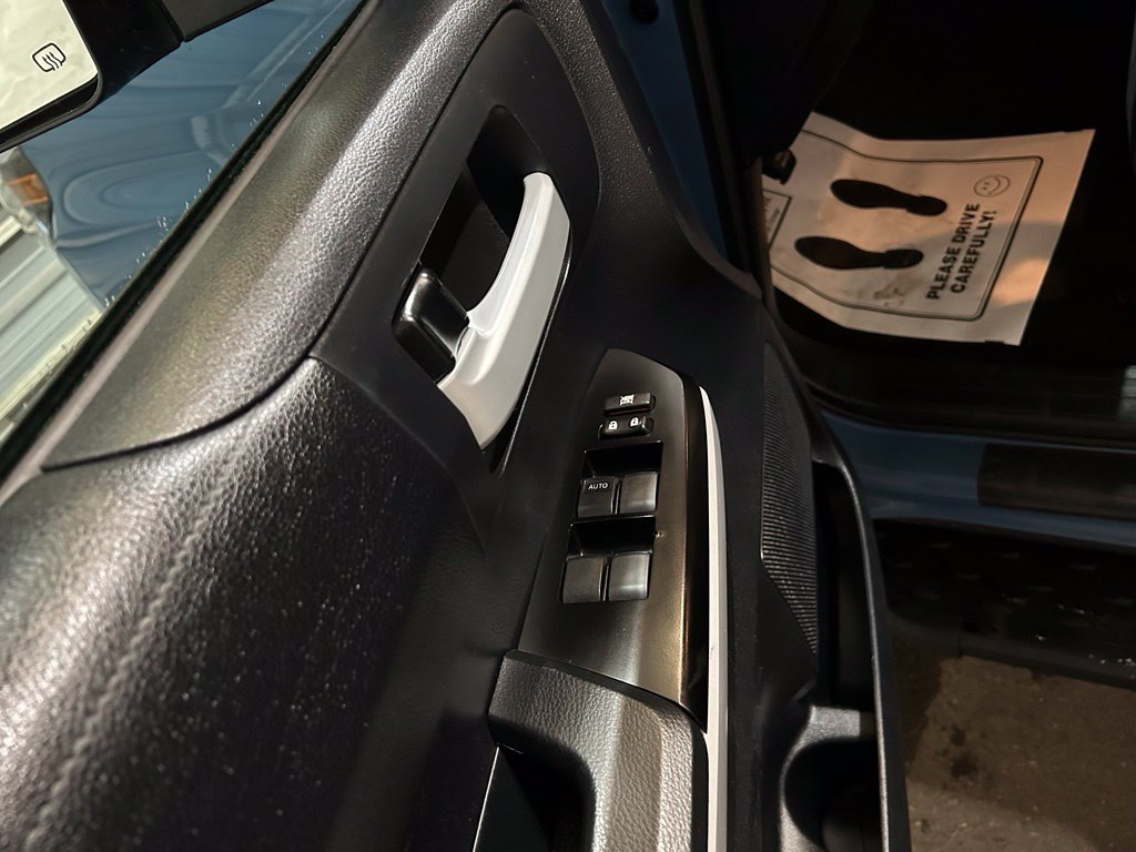 Used 2019 Toyota Tundra SR5 AWD/4WD image 17