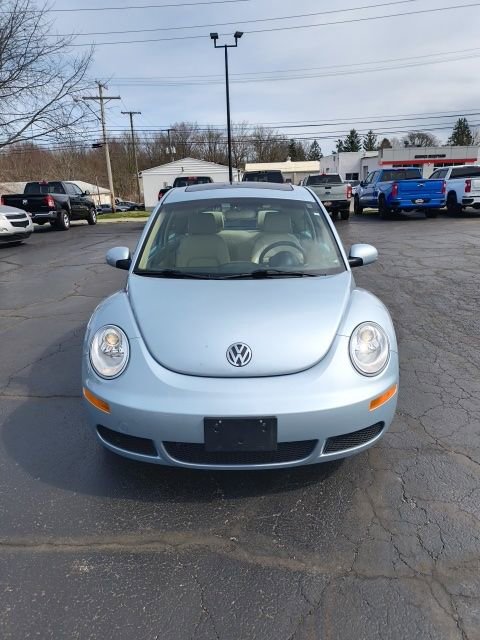 Used 2010 Volkswagen Beetle Coupe image 20