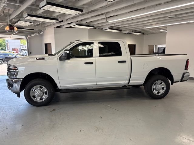 New 2026 RAM 3500 Tradesman AWD/4WD image 4