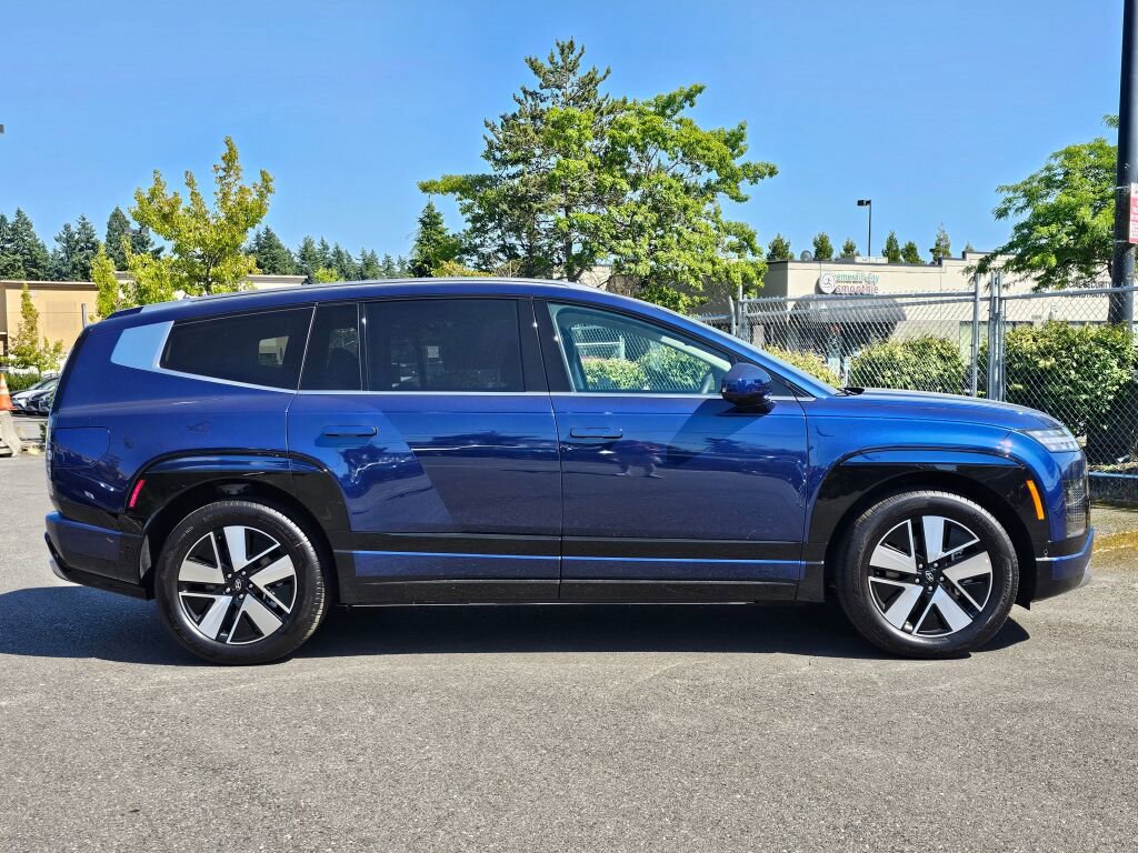 New 2026 Hyundai Ioniq 9 SEL image 8