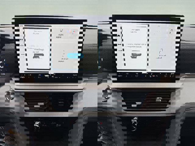 New 2026 Ford Explorer Active w/ Active Comfort Package image 15