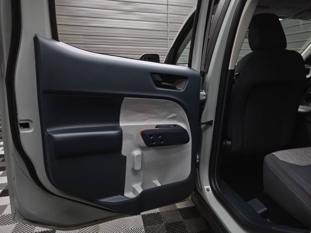 Used 2022 Ford Maverick XLT FWD image 35