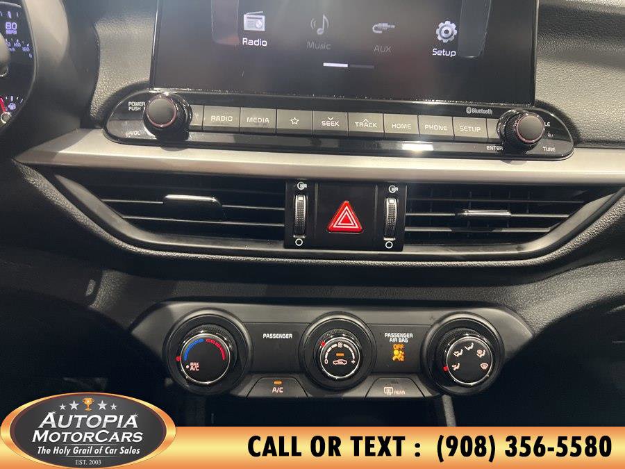 Used 2020 Kia Forte LXS FWD image 33