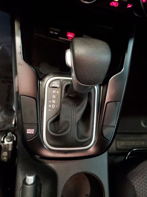 Used 2022 Kia Soul LX image 25