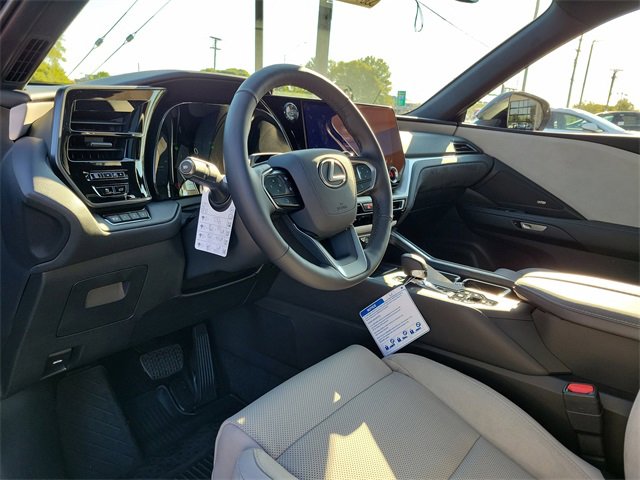 New 2025 Lexus TX 350 AWD image 19