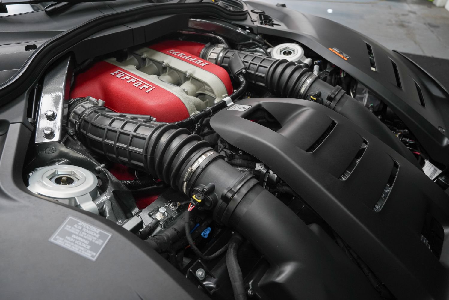 Used 2026 Ferrari Purosangue AWD/4WD image 58