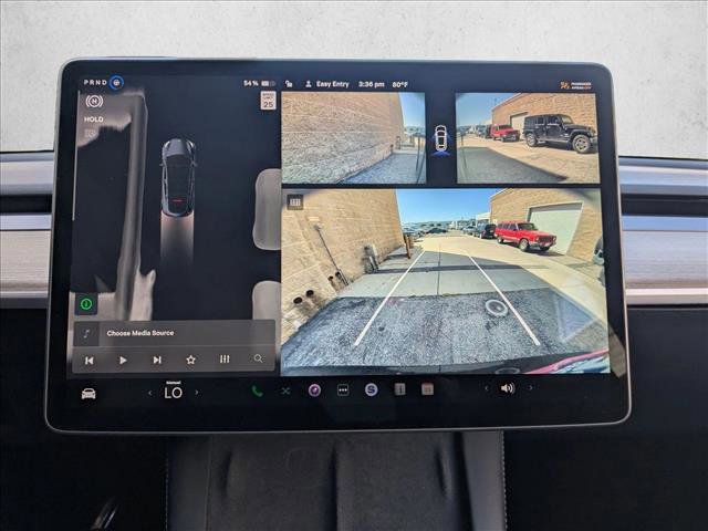 Used 2024 Tesla Model Y Long Range AWD/4WD image 14