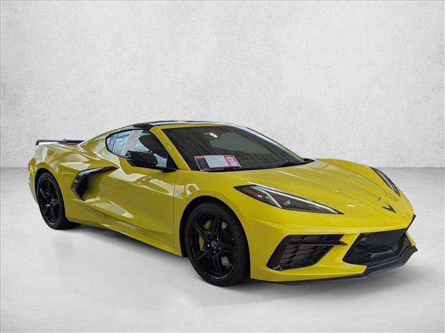 Used 2021 Chevrolet Corvette Stingray Preferred Cpe w/ Z51 Performance Package RWD image 3