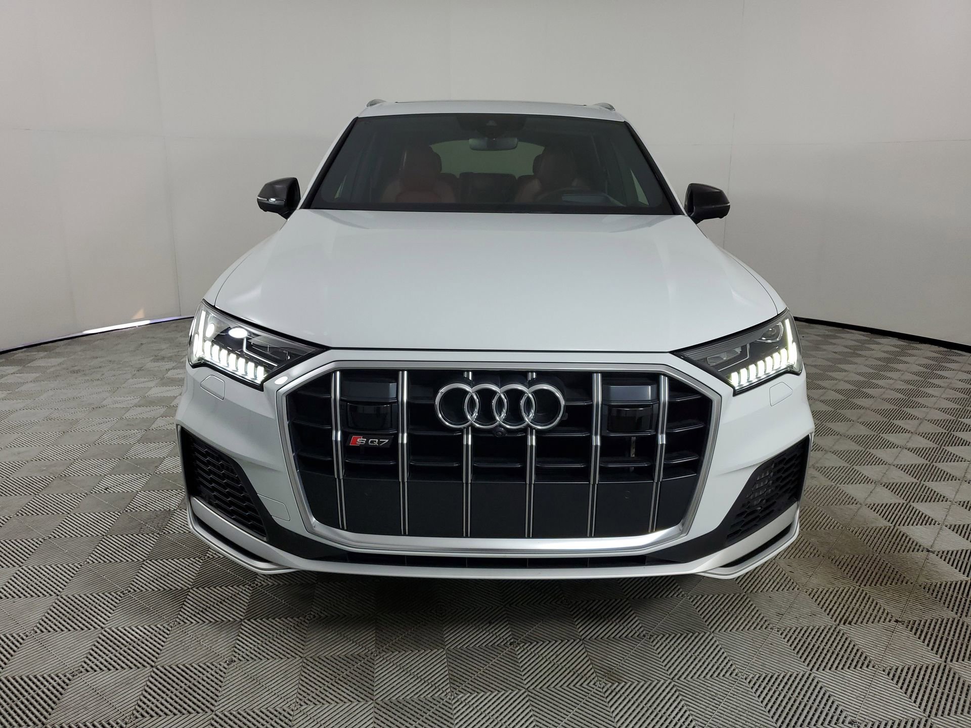Certified 2022 Audi SQ7 Prestige w/ Prestige Package image 3